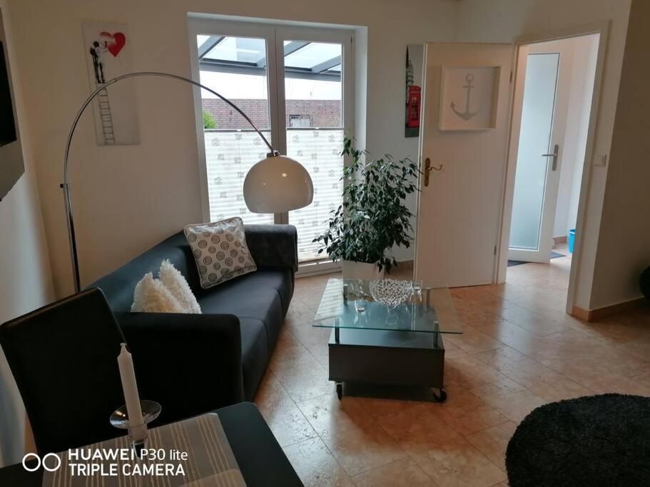 Apartamento Haus Jaeger Ruheoase Im Gruenen Lohfelden Exterior foto