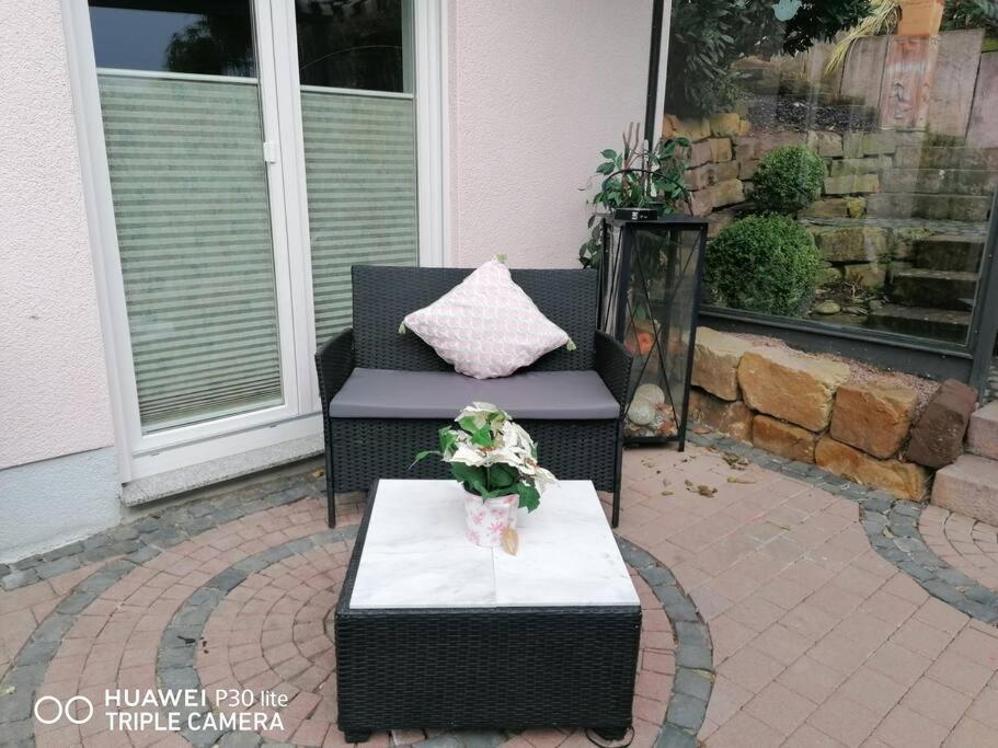 Apartamento Haus Jaeger Ruheoase Im Gruenen Lohfelden Exterior foto