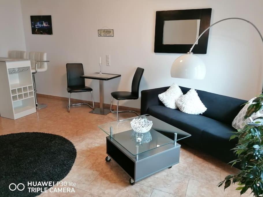 Apartamento Haus Jaeger Ruheoase Im Gruenen Lohfelden Exterior foto
